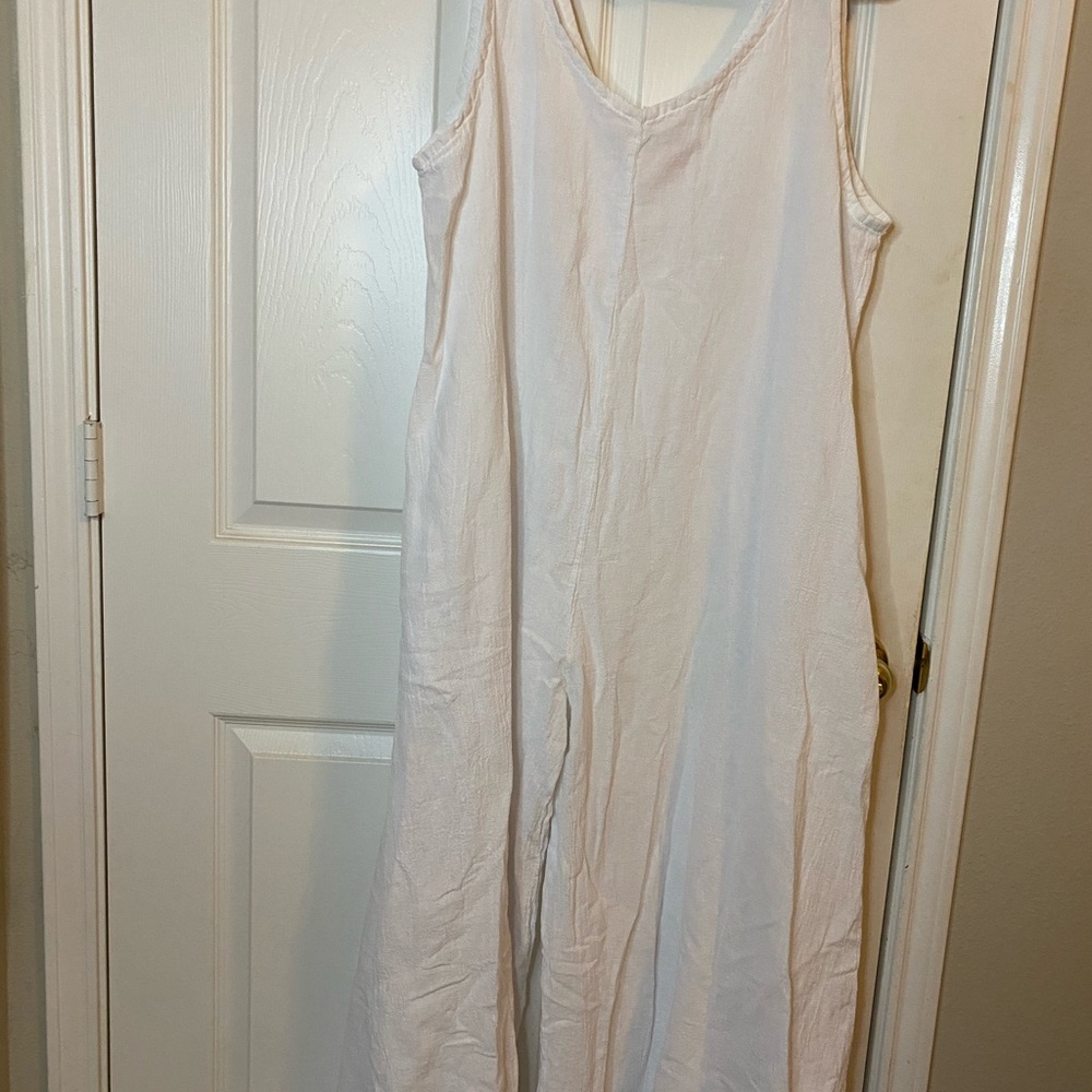 White Sleeveless Boho jumpsuit